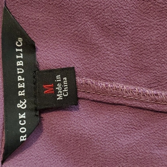 Rock & Republic- Women's Purple Soft Studded Pocket Edgy Tunic Top Sz.Medium - Picture 4 of 6